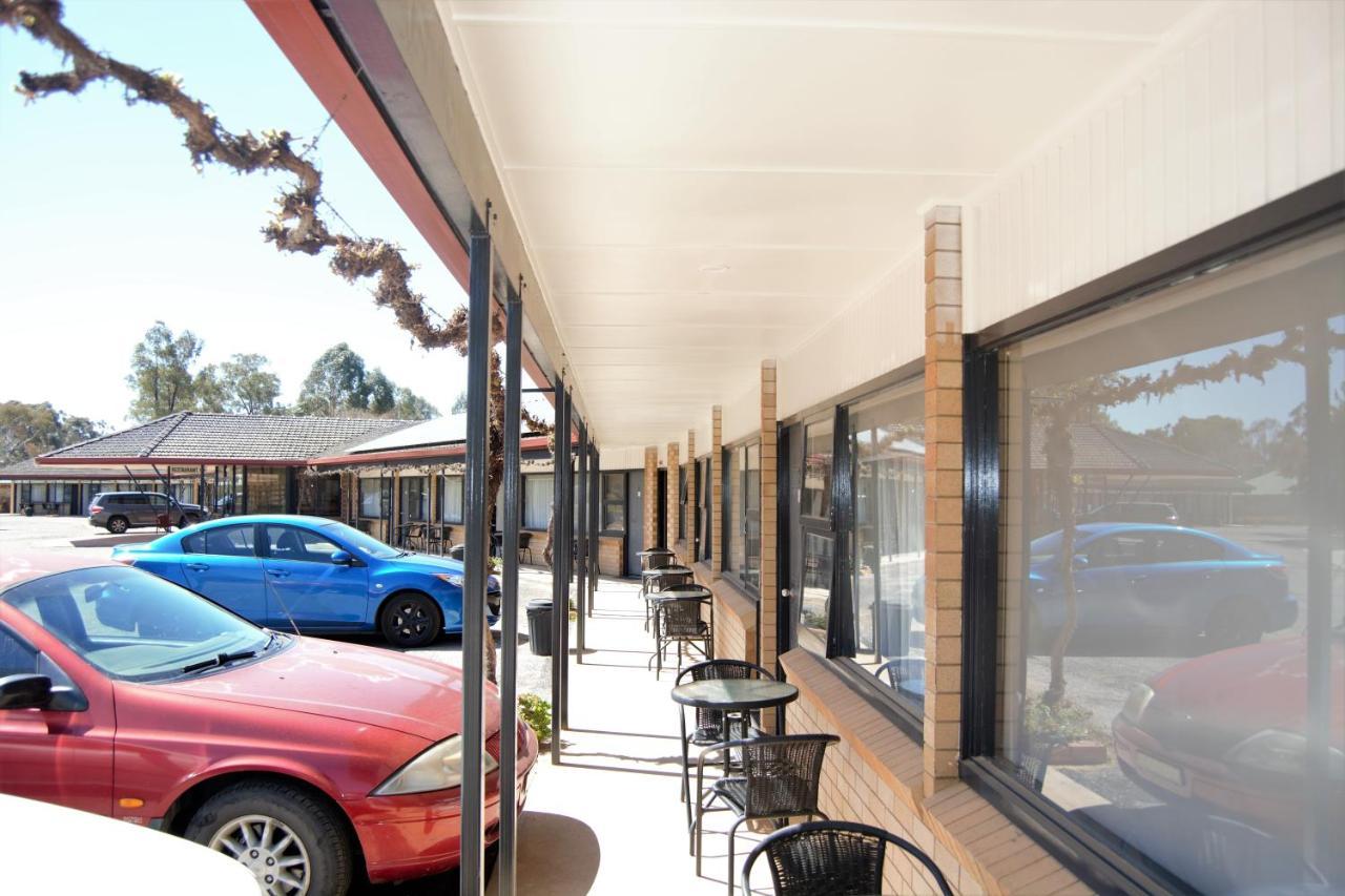 Civic Motor Inn Cowra Luaran gambar