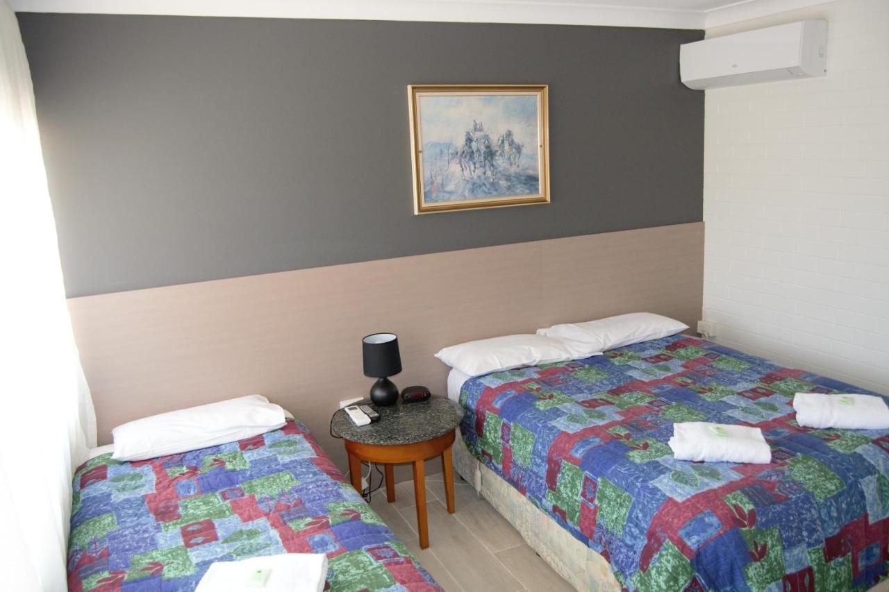Civic Motor Inn Cowra Luaran gambar