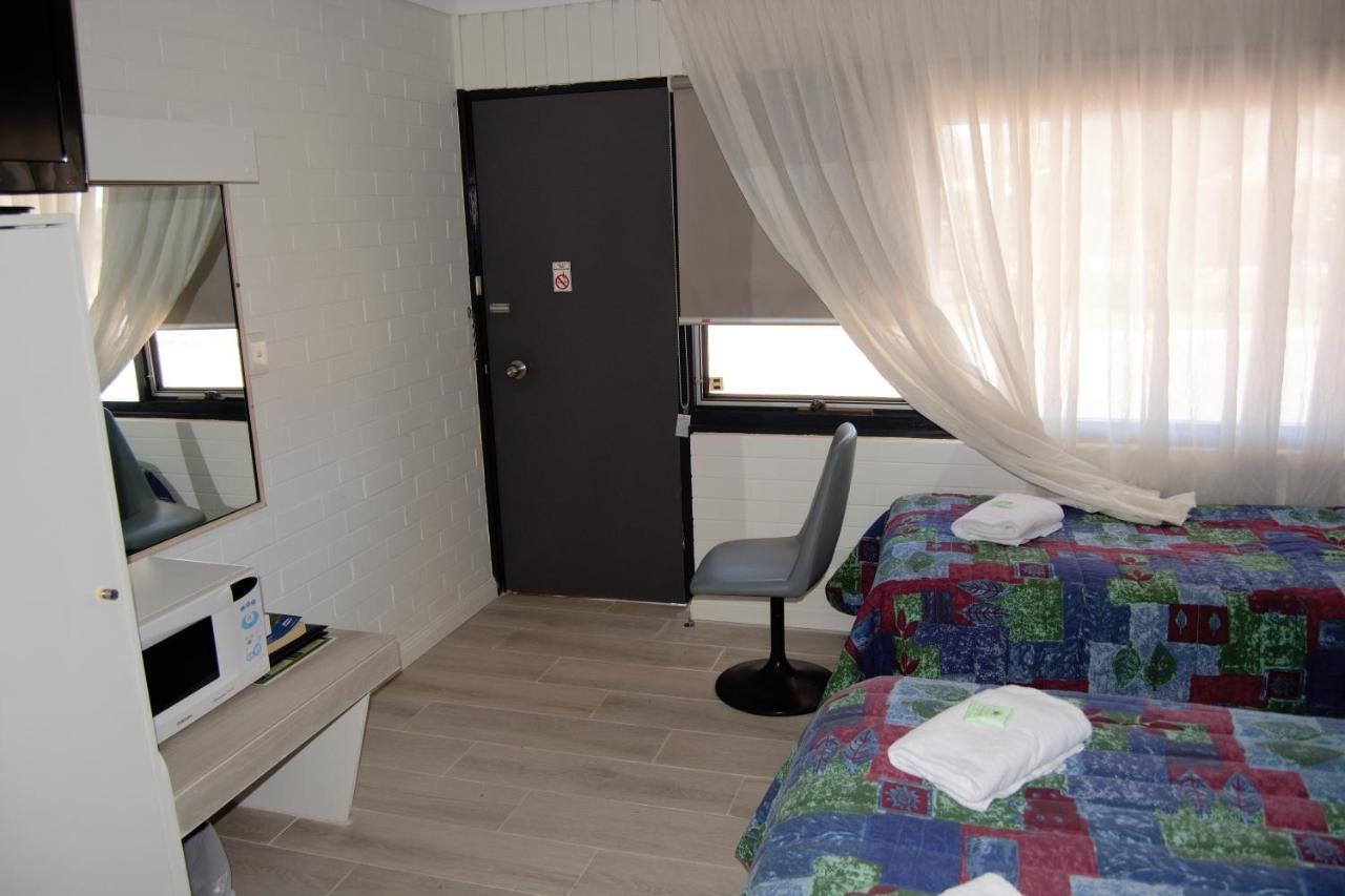 Civic Motor Inn Cowra Luaran gambar
